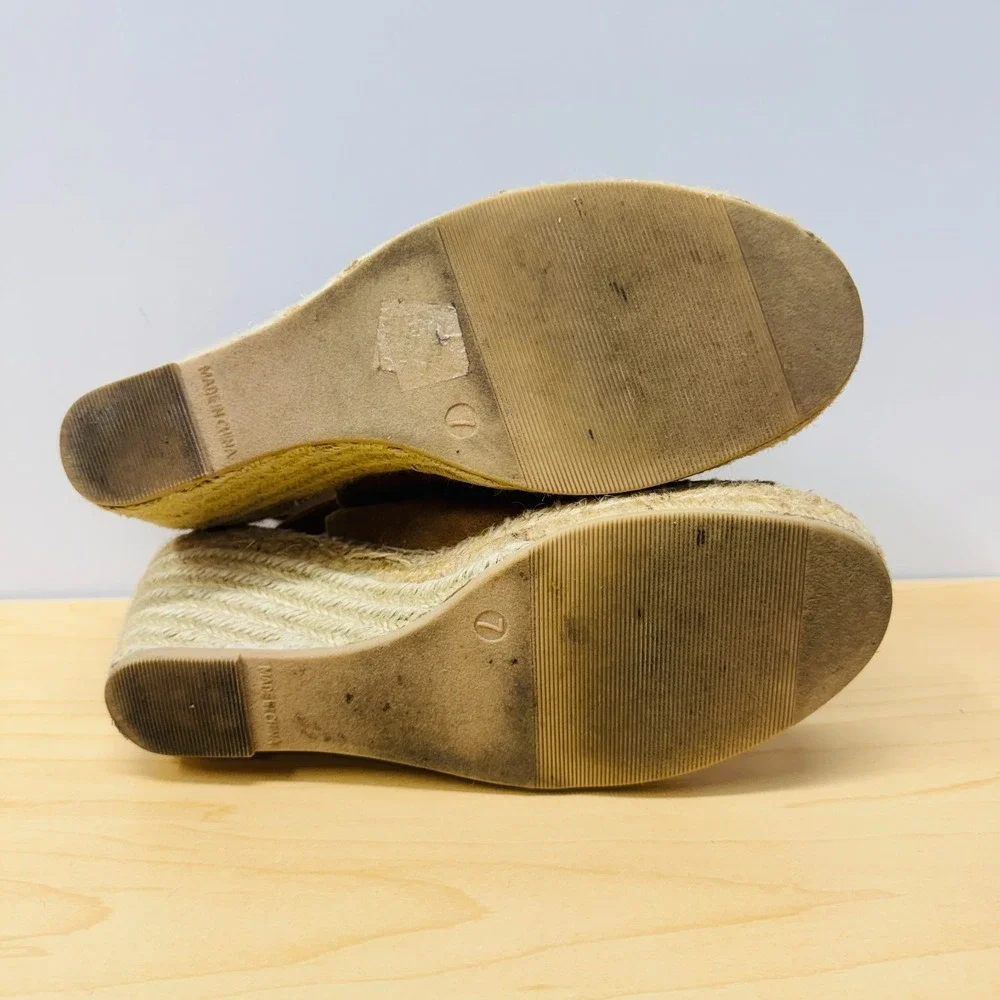 GAP suede espadrille